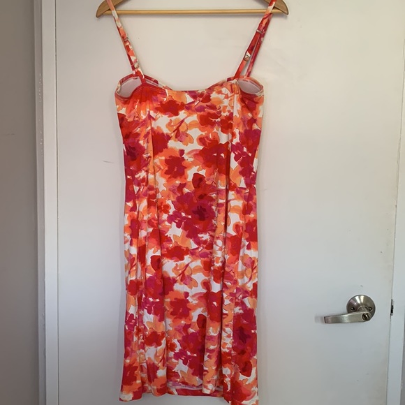 Tommy Bahama Beach Dress - Picture 2 of 8